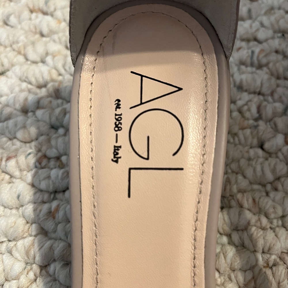 AGL sandals - Picture 3 of 7